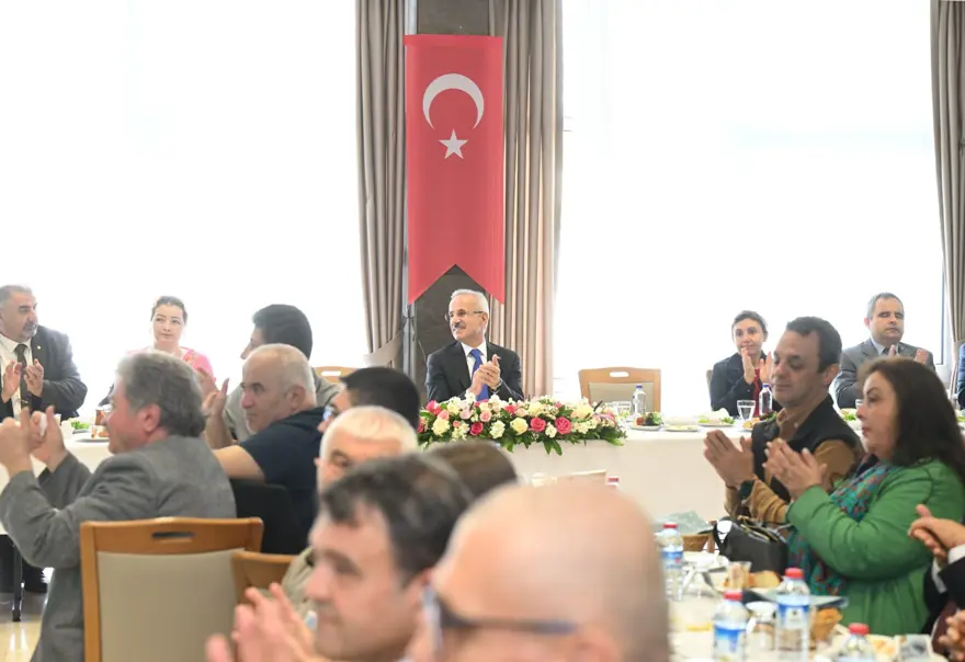 "ENGELLİLERE YÖNELİK İLK KANUN 2005'DE ÇIKTI" 1