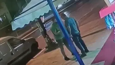 Trafikteki tartışma kavgaya dönüştü: Önce yumruk, sonra kalp masajı