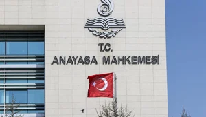 CHP kurultayı davası: Mahkeme, AYM'ye başvurdu CHP kurultayı davası: Mahkeme, AYM'ye başvurdu