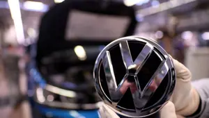 Volkswagen'den Ford'un sürücüsüz otomobil şirketine 2.6 milyar dolarlık yatırım Volkswagen'den Ford'un sürücüsüz otomobil şirketine 2.6 milyar dolarlık yatırım