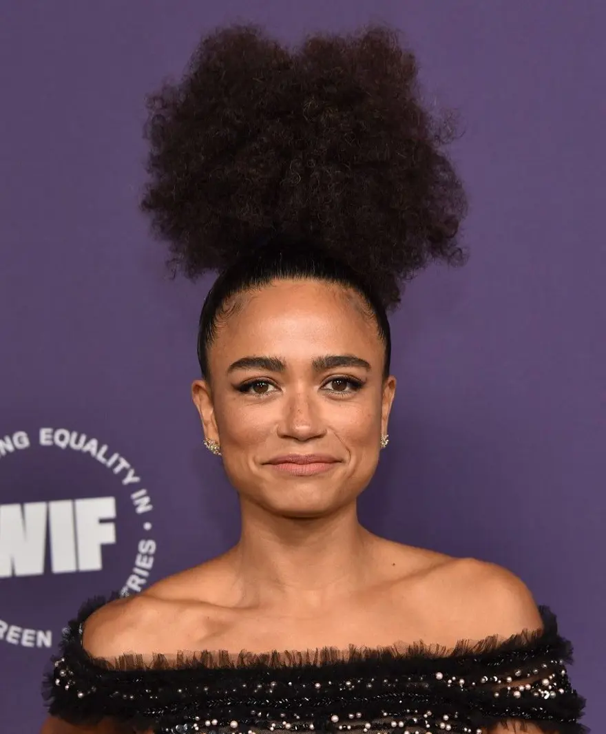 Lauren Ridloff, Marvel'in trençkot giyen gizemli adamını deşifre etti 3