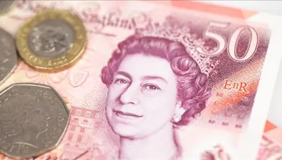 Sterlin zayıflamaya başladı