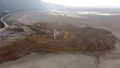 Kuş cenneti Acıgöl'de kuraklık