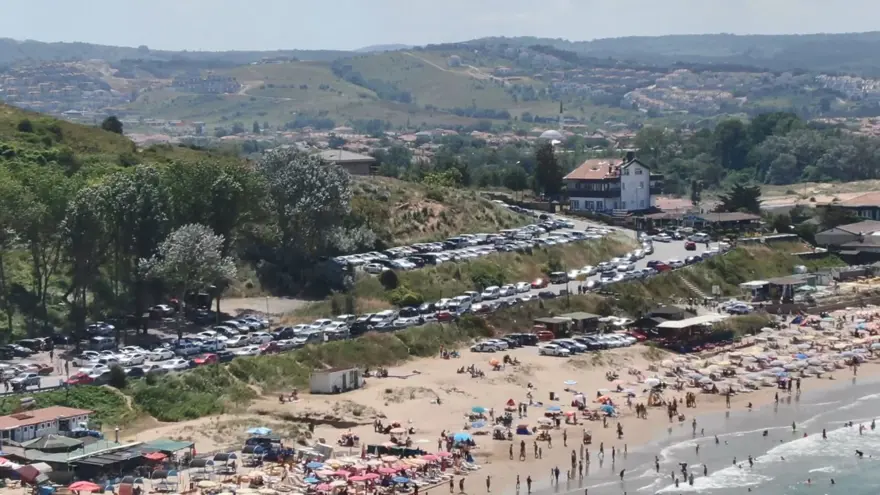 Plajlarda hafta sonu yoğunluğu 18 Plajlarda hafta sonu yoğunluğu 18