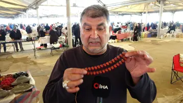 30 yıldır şehir şehir dolaşarak tespih satıyor