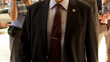 Özbek: Atama kararnamesi bugün değil