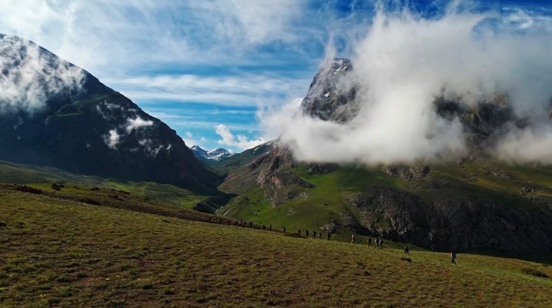 Munzur Dağları'na turist yağdı