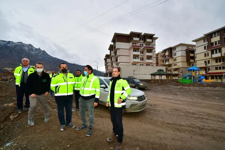 Su altında kalacak Yusufeli, 5 ayda taşınacak 11