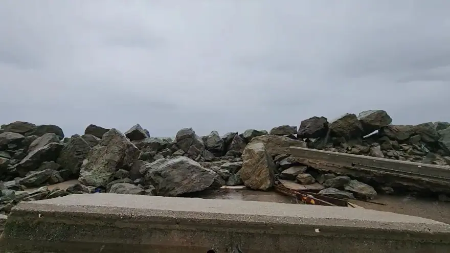 Esenköy balıkçı barınağı tanınmaz hale geldi 