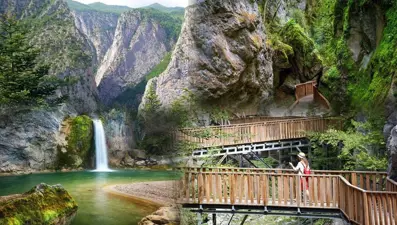 Kastamonu'nun kanyonlarıyla ünlü ilçesi Pınarbaşı nüfusunun 20 katı ziyaretçi ağırladı