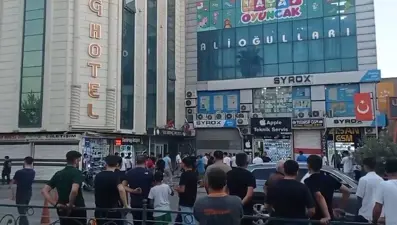 Şanlıurfa'da alacak tartışması: Oteli kurşun yağmuruna tuttular