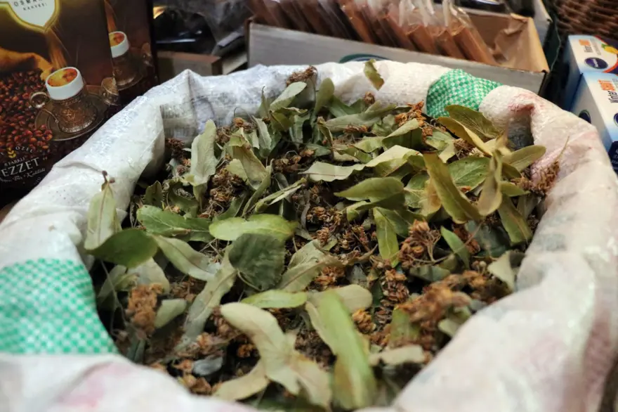 Havalar soğudu, aktarlarda yoğunluk arttı Havalar soğudu, aktarlarda yoğunluk arttı