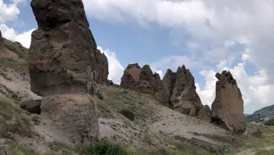 Sarıkamış’ın peri bacaları, turizme kazandırılmayı bekliyor
