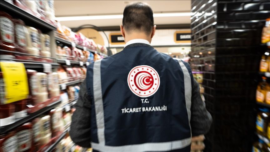 Fahiş fiyat denetimlerinde 200 milyon lira ceza