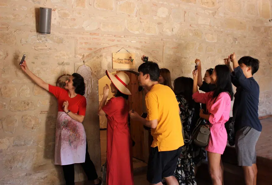 Güney Koreli turizm bloggerları Eskişehir'de 9 Güney Koreli turizm bloggerları Eskişehir'de 9