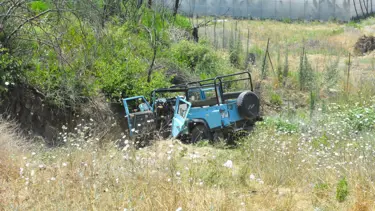 Antalya'da safari cipi uçuruma yuvarlandı: 2 ölü, 8 yaralı