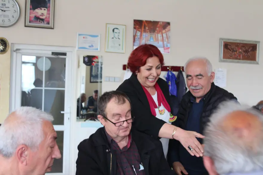 Birçok ilçeden büyük mahallenin rakipsiz muhtar adayı: Karşısına başka aday çıkmadı 3