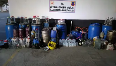 Afyonkarahisar'da 1220 litre sahte içki ele geçirildi