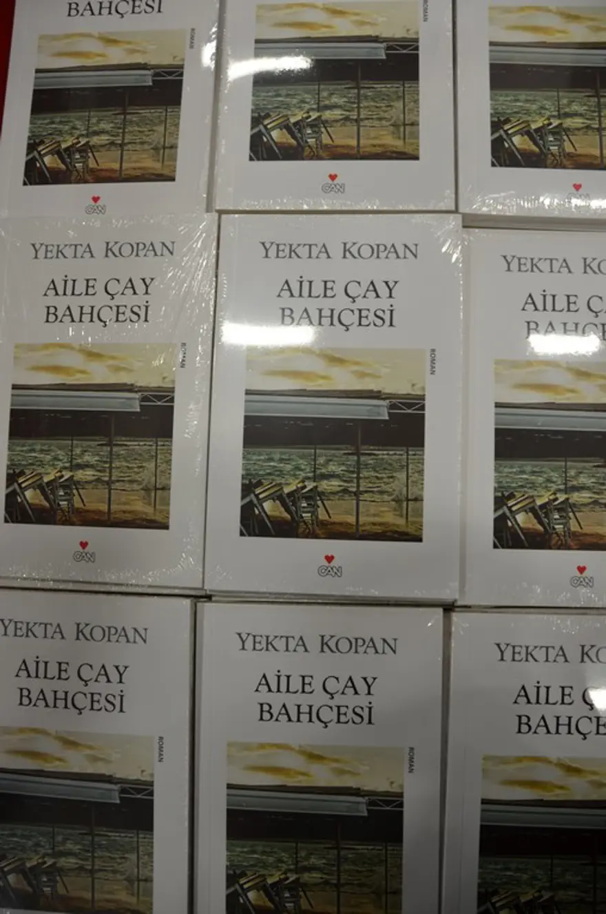 Kitap tutkunları TÜYAP'da buluştu 9