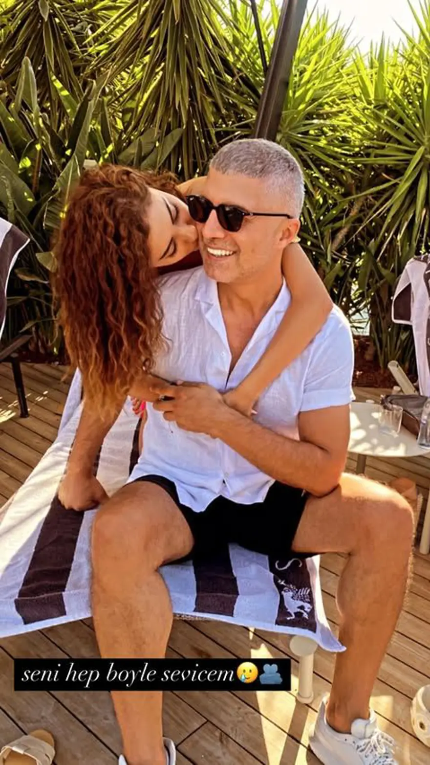 "Çekirdek ailemi korumaya alıyorum" demişti: Özcan Deniz 2'nci evlilik yıl dönümünü kutladı 21