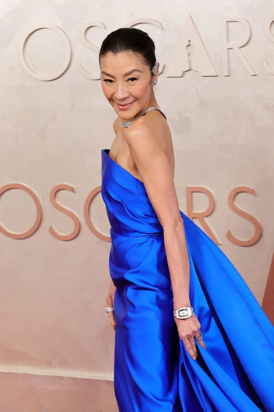 Oscar Ödülleri'nin kırmızı halısında şıklık yarışı! Gecenin en iyi görünümleri 4