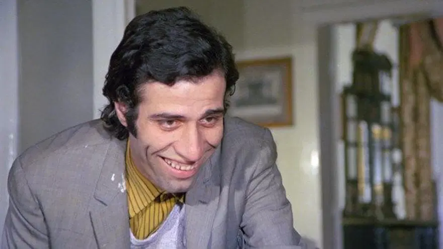 Kemal Sunal, Kemal Sunal kimdir, Kemal Sunal'ın ölüm yıl dönümü, Kemal Sunal'ın hayatı 18