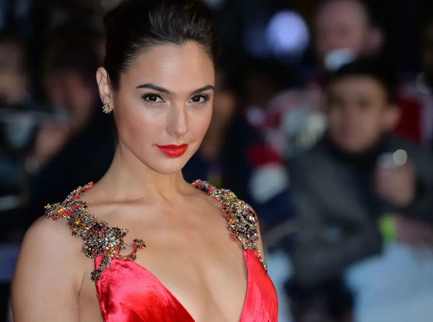 Gal Gadot yeni filminde Cleopatra (Kleopatra) oluyor 3