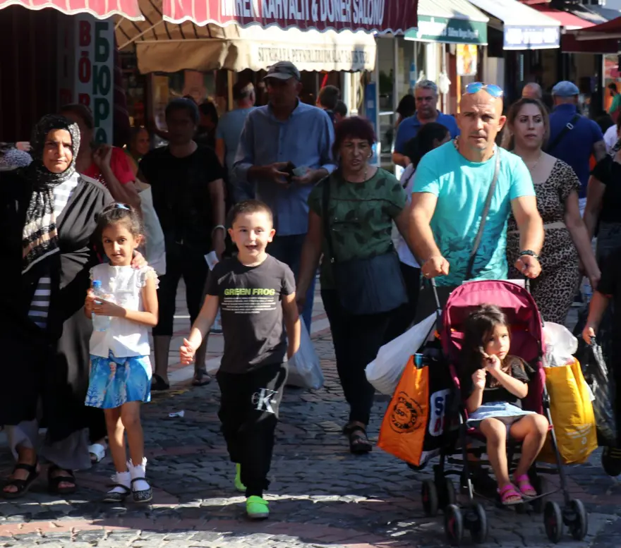 "REÇETELİ İLAÇLARI PARA VERİP ALMALARI MÜMKÜN DEĞİL" 5