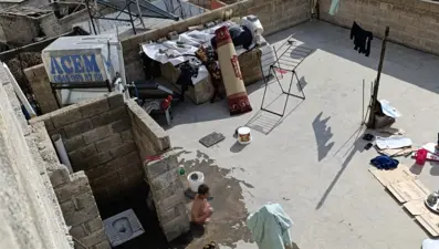 Çocuğunu hortumla döven baba: Korkutmak ve bir daha altına yapmaması için dövdüm