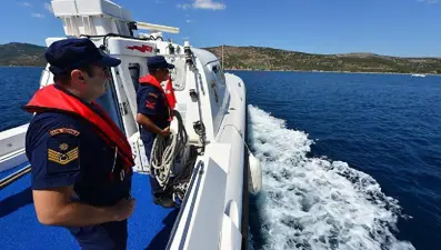 Adada mahsur kalan 27 kişiyi Sahil Güvenlik kurtardı