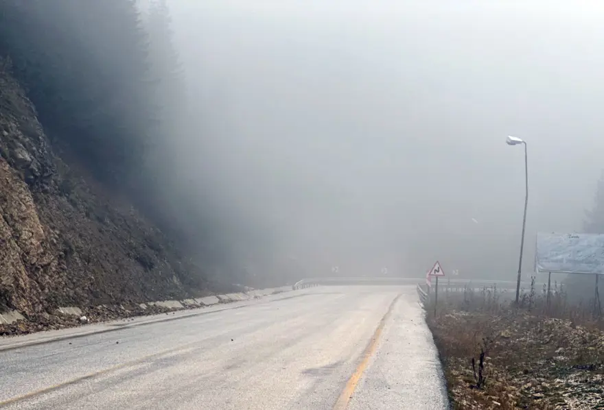 Ilgaz Dağı'nda sis etkili oldu 