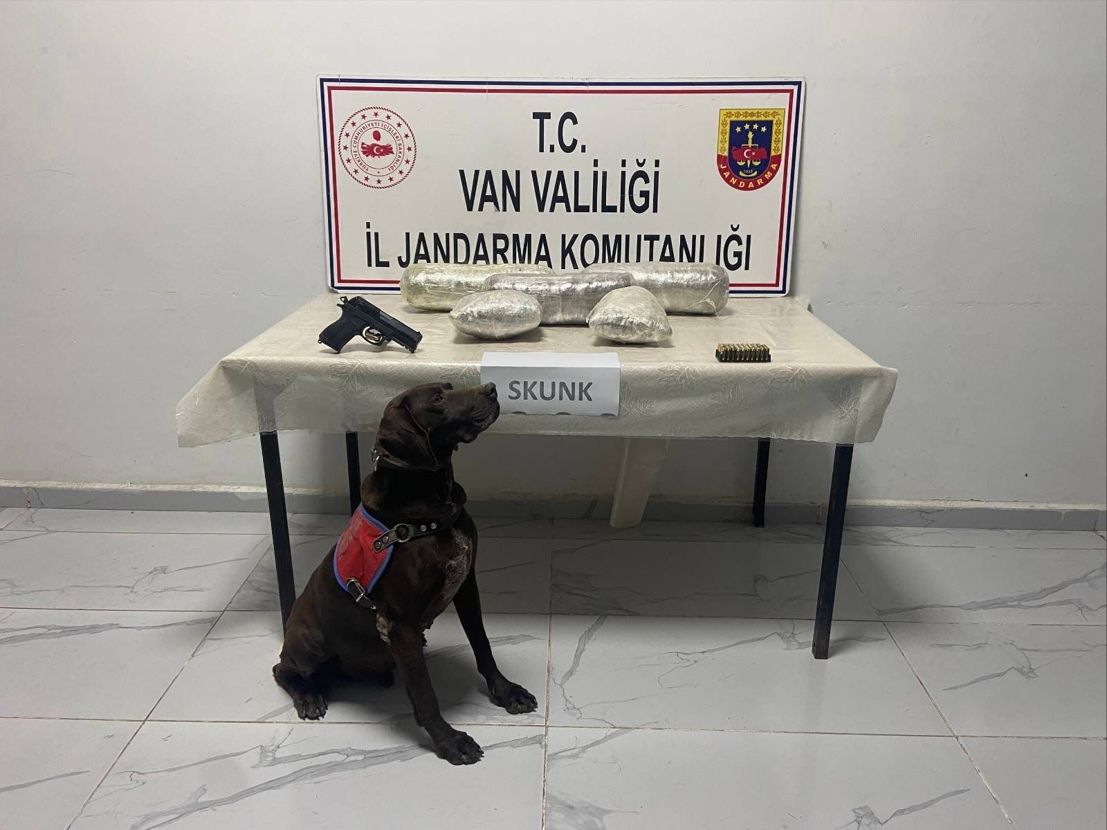 Van'da uyuşturucu operasyonu