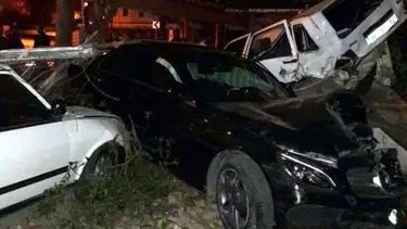 TEM girişinde feci kaza: 2 ölü