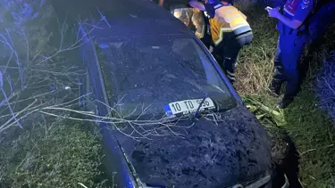 Taziye yolunda feci kaza: 2 ölü, 1 yaralı