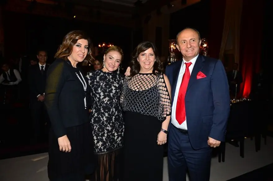 Ali Ağaoğlu'nun kızı Sena evleniyor (Kına gecesi) 10