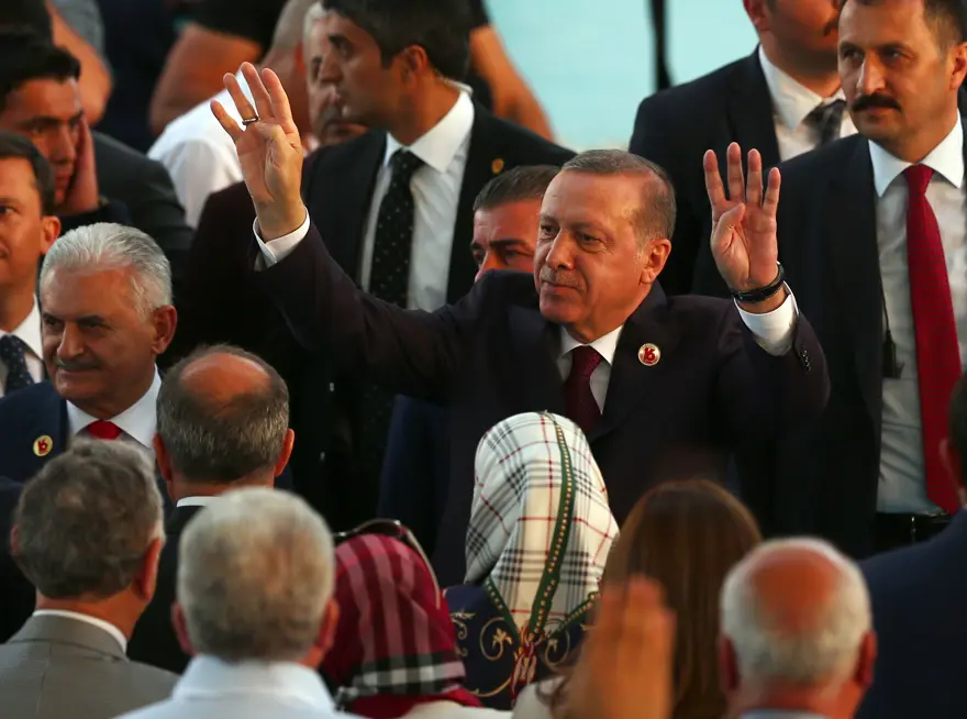 AK Parti kuruluşunun 16. yıl dönümünü kutladı 25