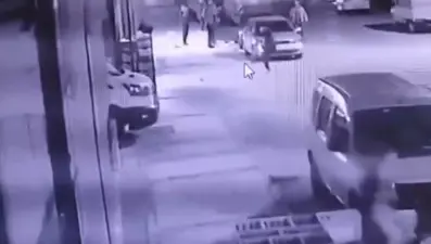 İzmir'de polisin öldürüldüğü silahlı saldırının görüntüleri ortaya çıktı