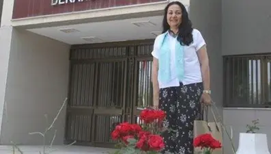 2 kanser, 1 kas hastalığı geçiren profesör: Hayatla dalga geçtim