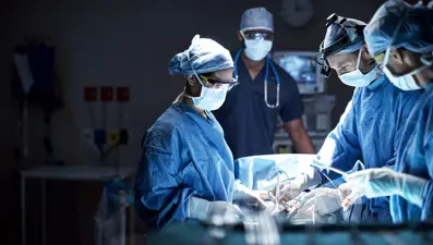 Biyolojik saat: Öğleden sonra ameliyat olmak daha mı iyi?