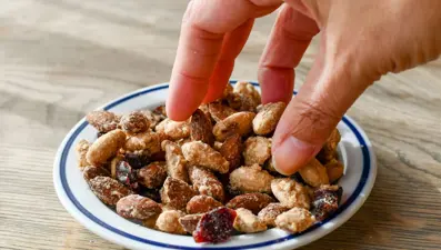 İspanyol bilim insanları kanıtladı! Her gün bir avuç tüketildiğinde bunama riskini azaltıyor