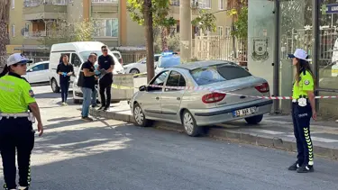 Şanlıurfa’da otomobil durağa daldı: 1 çocuk öldü, 3 yaralı