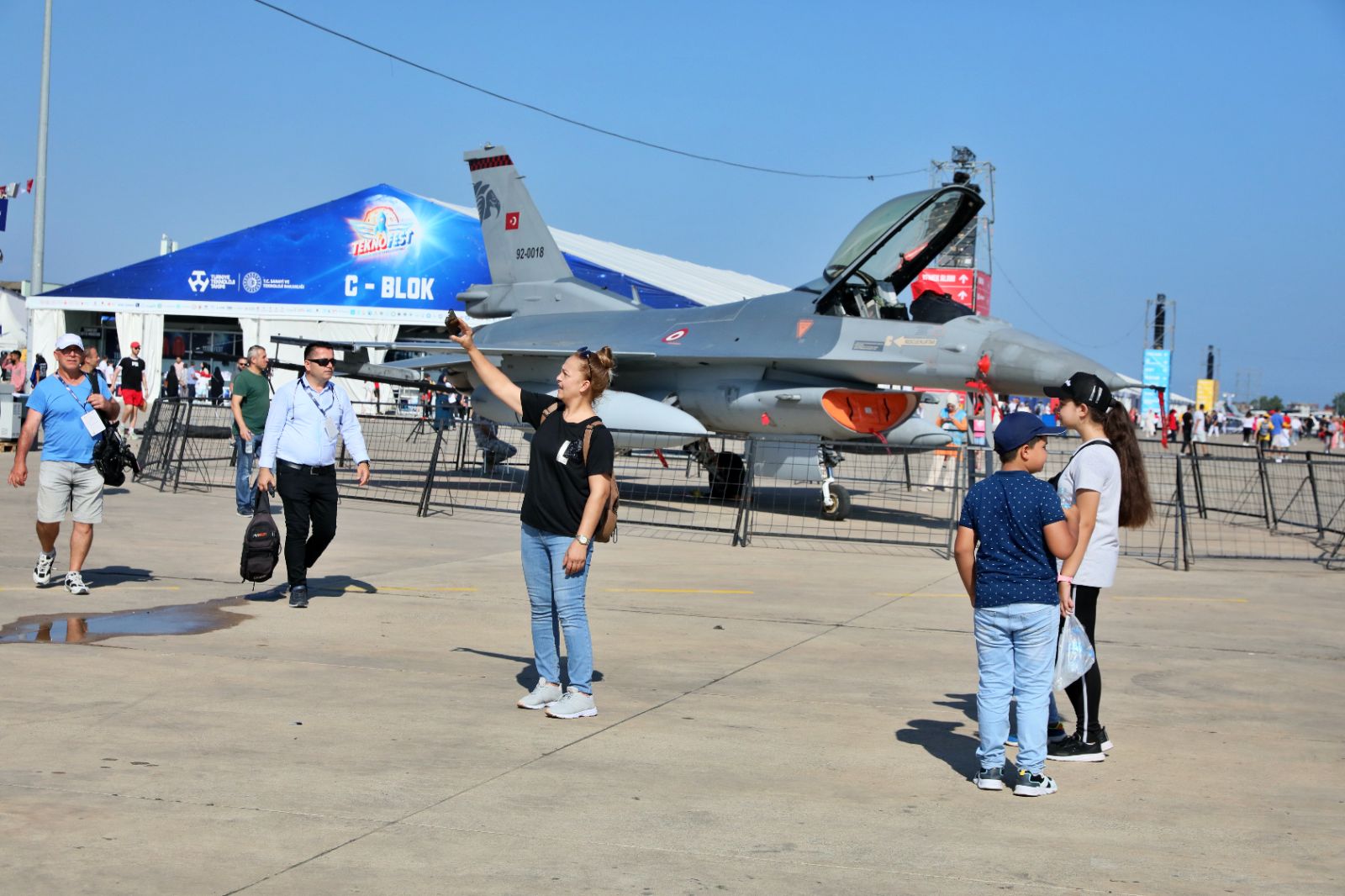 TEKNOFEST Karadeniz başladı: Bayraktar Kızılelma ilk kez sergileniyor
