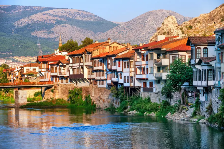 'Şehzadeler şehri' Amasya tarih kokan otantik sokaklarıyla ziyaretçilerini bekliyor 6