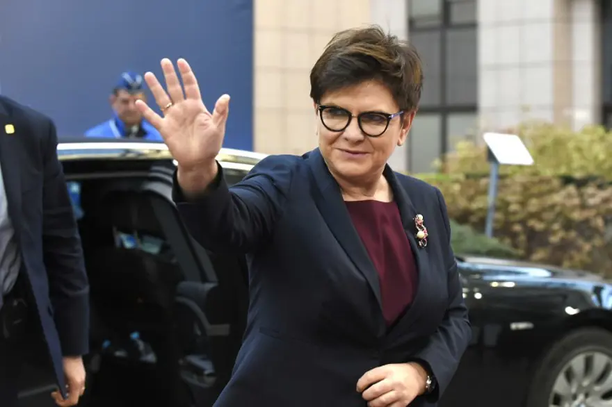 Polonya'da komünizm sonrası en büyük siyasi kriz 1