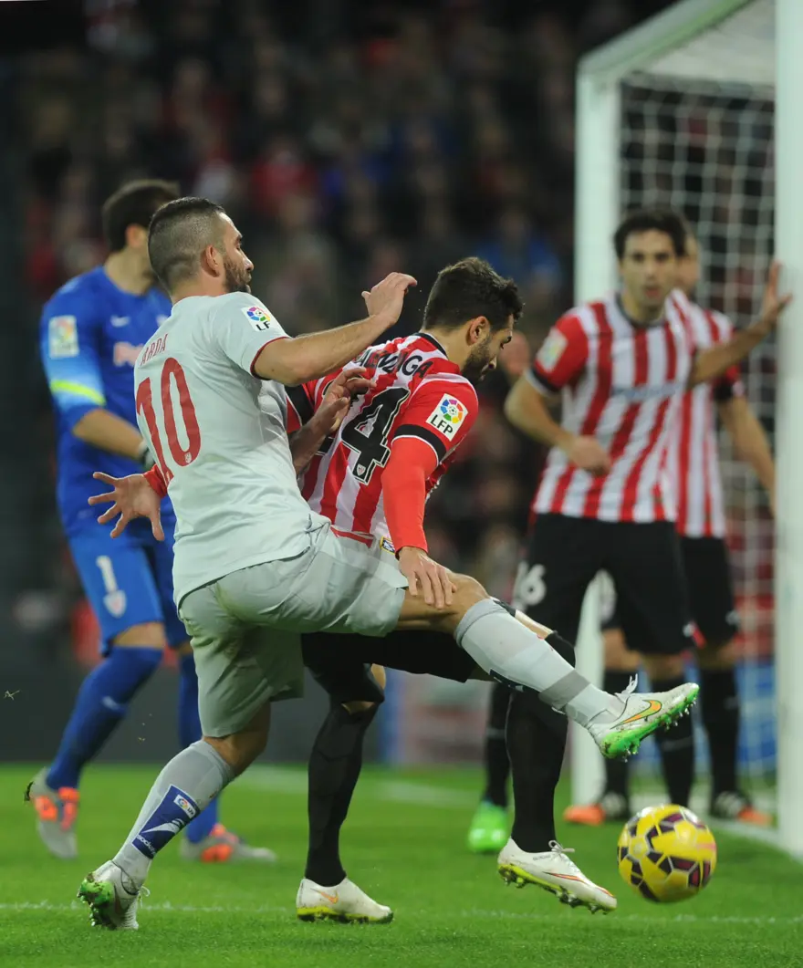 Atletico ezdi geçti 3