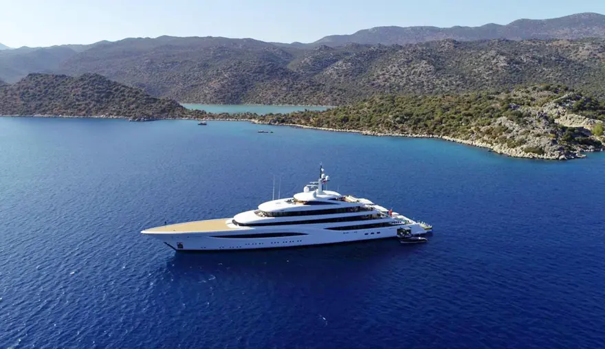 Pandemide Marmaris koylarına yatla gelenler bölge ekonomisine katkı sağlıyor 9