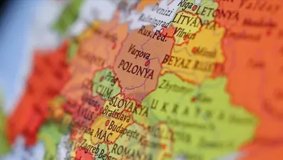 Polonya "göçmenler" konusunda sandık başına gidiyor