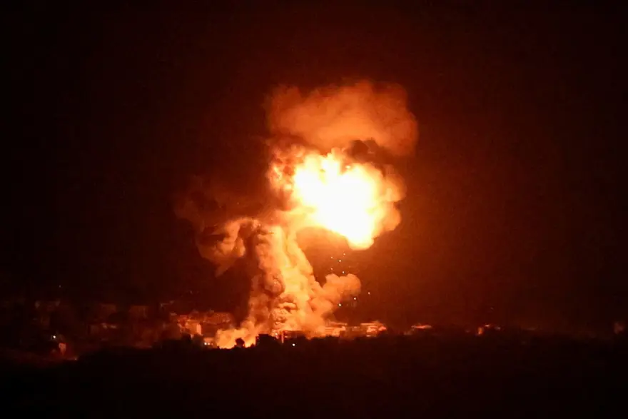 SAVAŞ UÇAKLARI BEYRUT SEMALARINDA 4