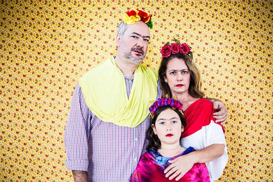 Frida Kahlo'yu taklitleriyle andı 1