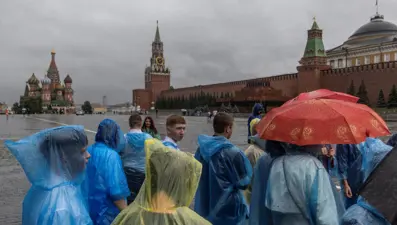 Fırtına Rusya ve Çekya'da can aldı